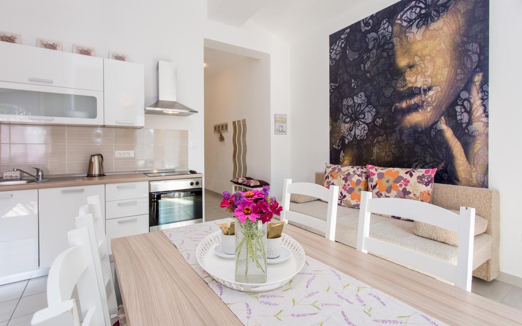 Apartments Matea Baška Eksteriør billede