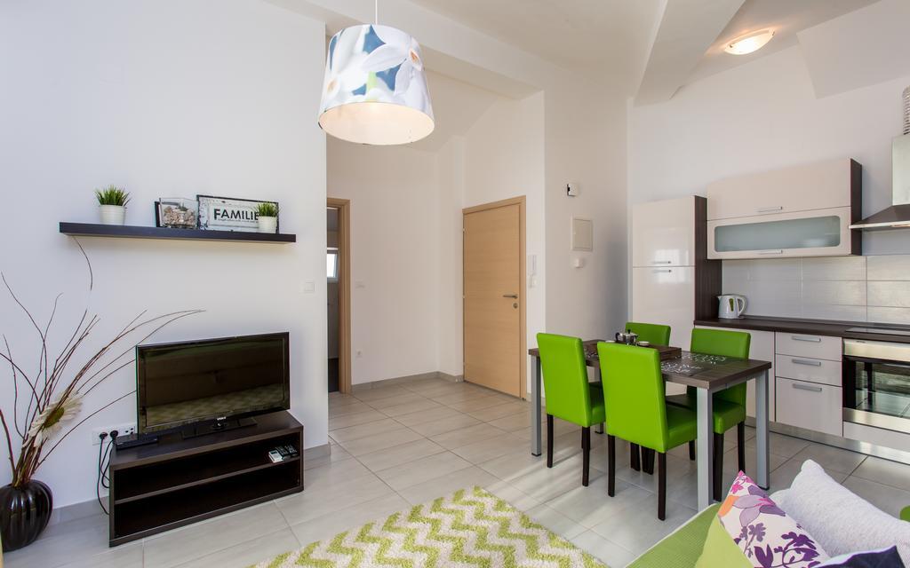 Apartments Matea Baška Eksteriør billede